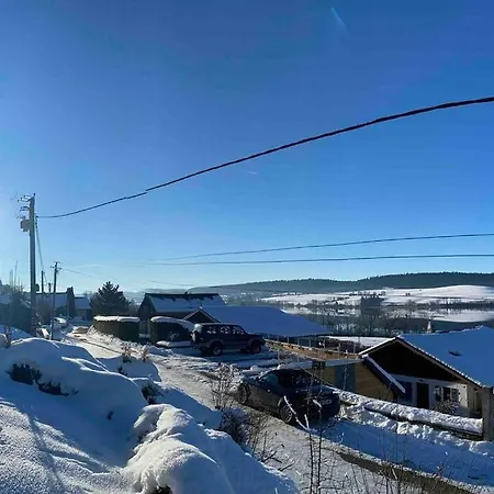Renove Au Bord Du St Point 木屋 Montperreux